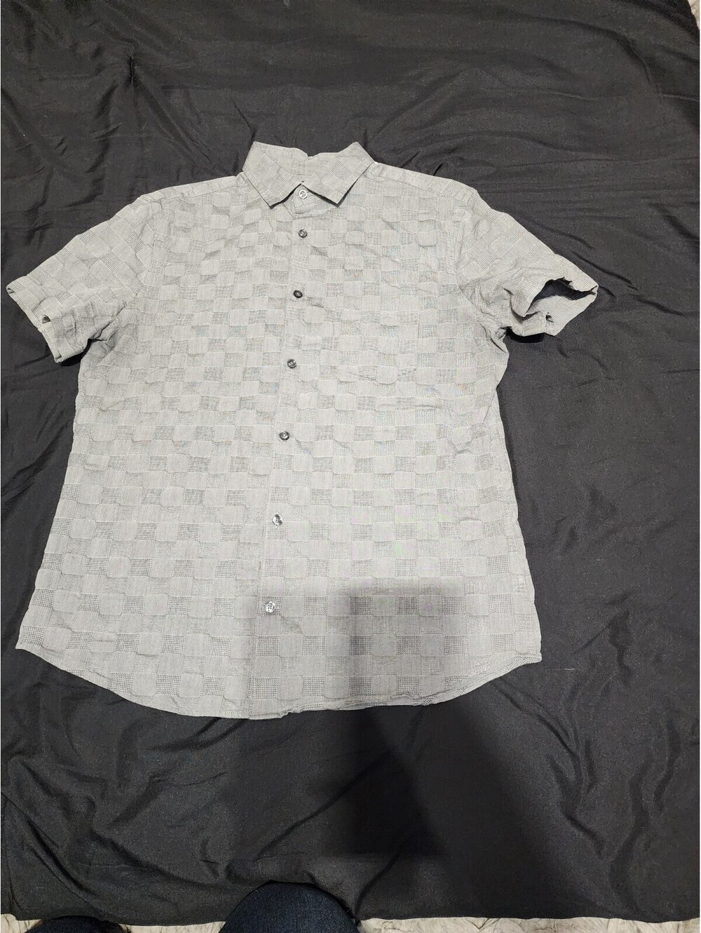 Express Men's Gray Geometric Short Sleeve Button-Up Shirt Size M